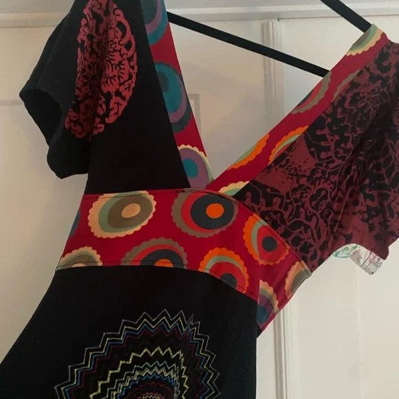 vintage Ladies Desigual V-Neck short sleeve. - Picture 6 of 14